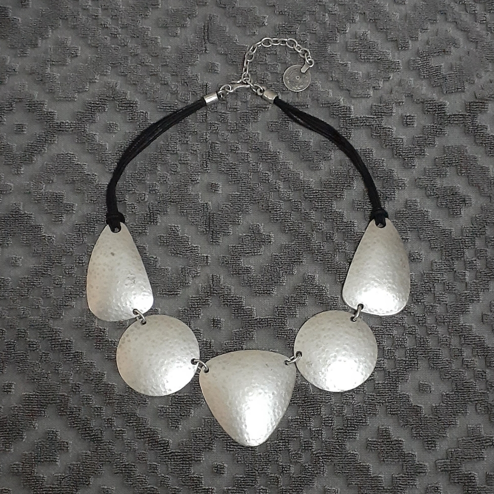 ⚡️SOLD⚡️- Boho Rustic Silver Disk Collar Necklace
